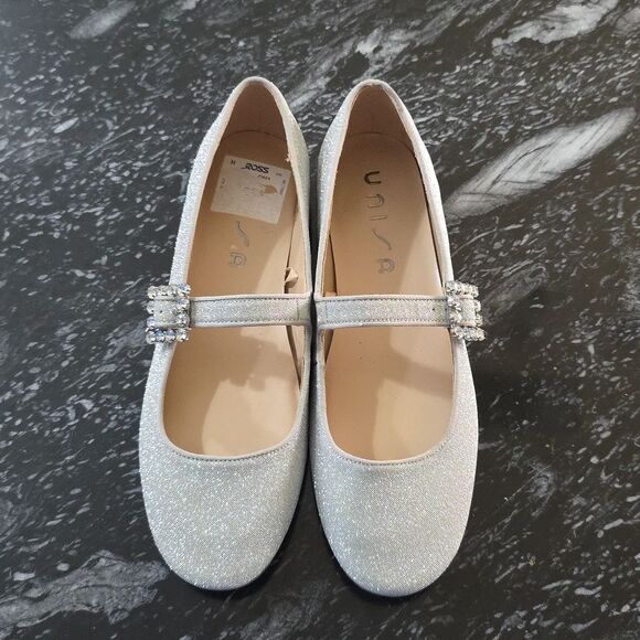 BRAND NEW UNISA EMBELISHD BUCKLE MARY JANE FLAT R3 - Picture 3 of 16